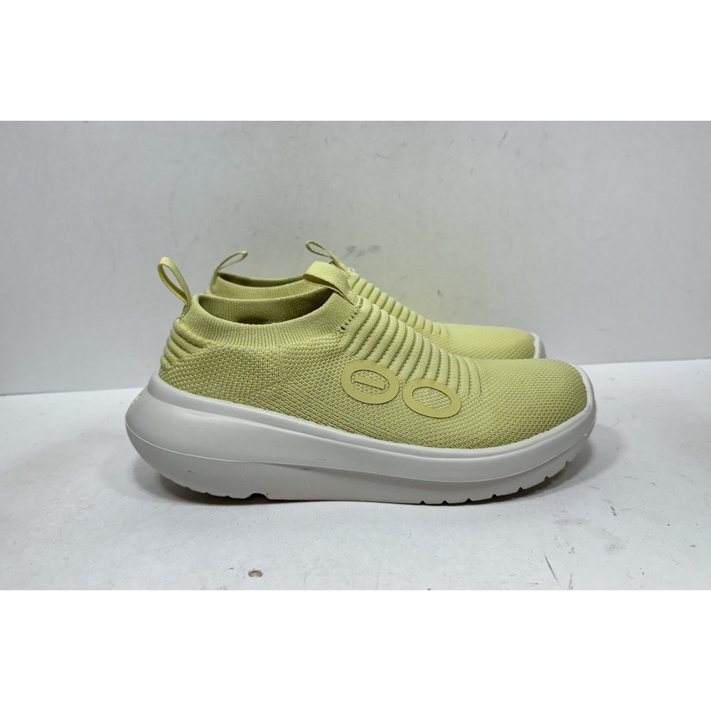 OOFOS OOMY Zen Women's Size 9 Yellow Slip On Athletic Shoes Recovery Comfort